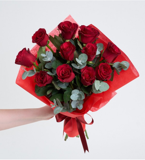Kırmızı Bukette 11 Kırmızı Gül